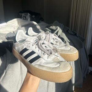Adidas Sambae in White/Black/Cloud White